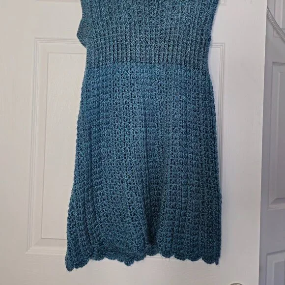 Handmade crochet dress - Picture 2 of 4